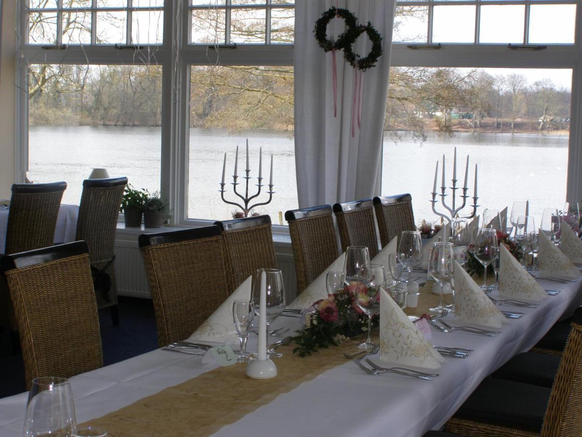 Hotel Faehrhaus Niederkleveez Boßdorf Dış mekan fotoğraf