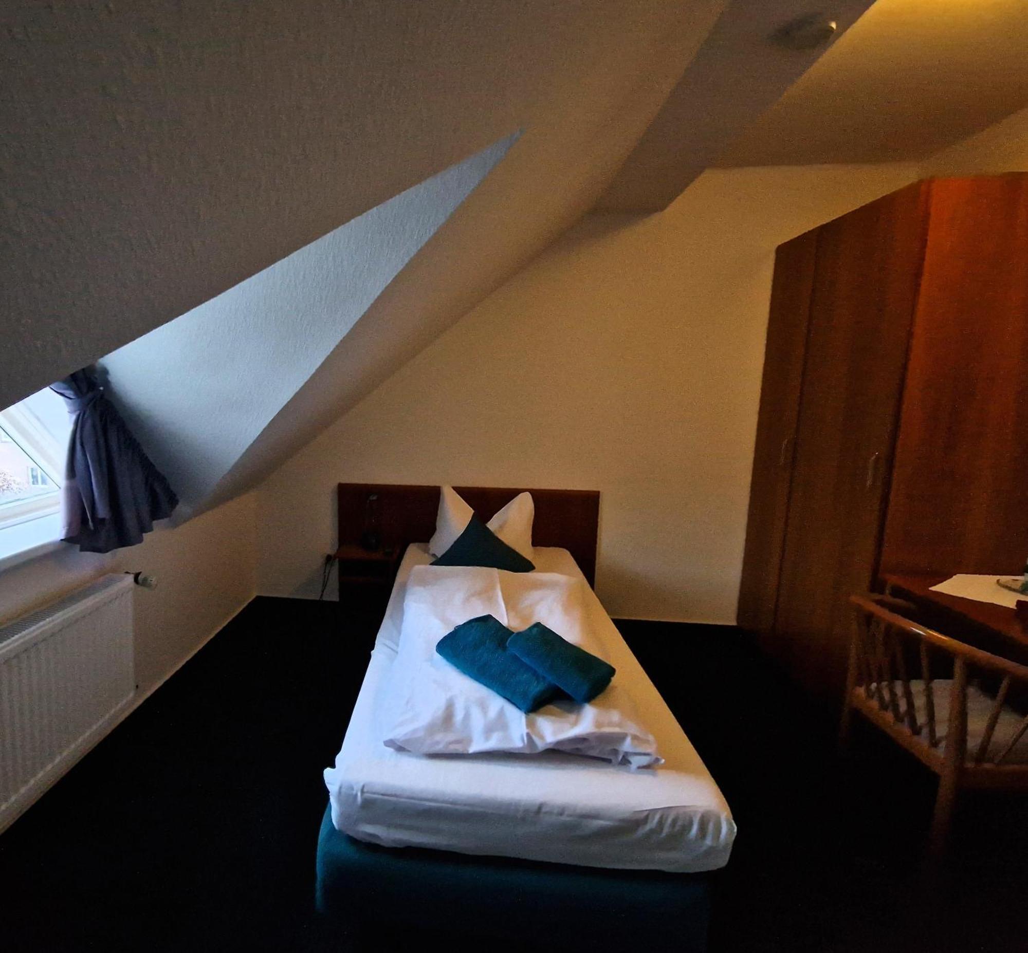 Hotel Faehrhaus Niederkleveez Boßdorf Dış mekan fotoğraf